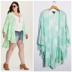 Torrid Kimono